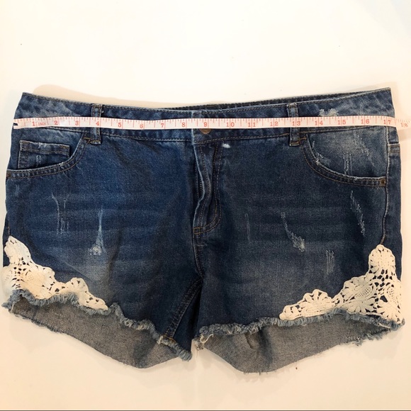 Vero Moda Shorts - Picture 11 of 13